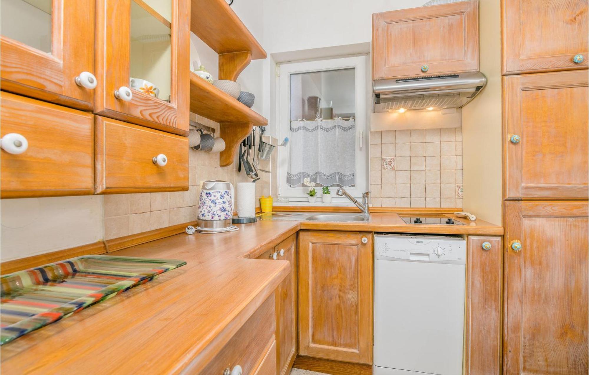 Gorgeous Apartment In Cizici With House Sea View Exterior foto