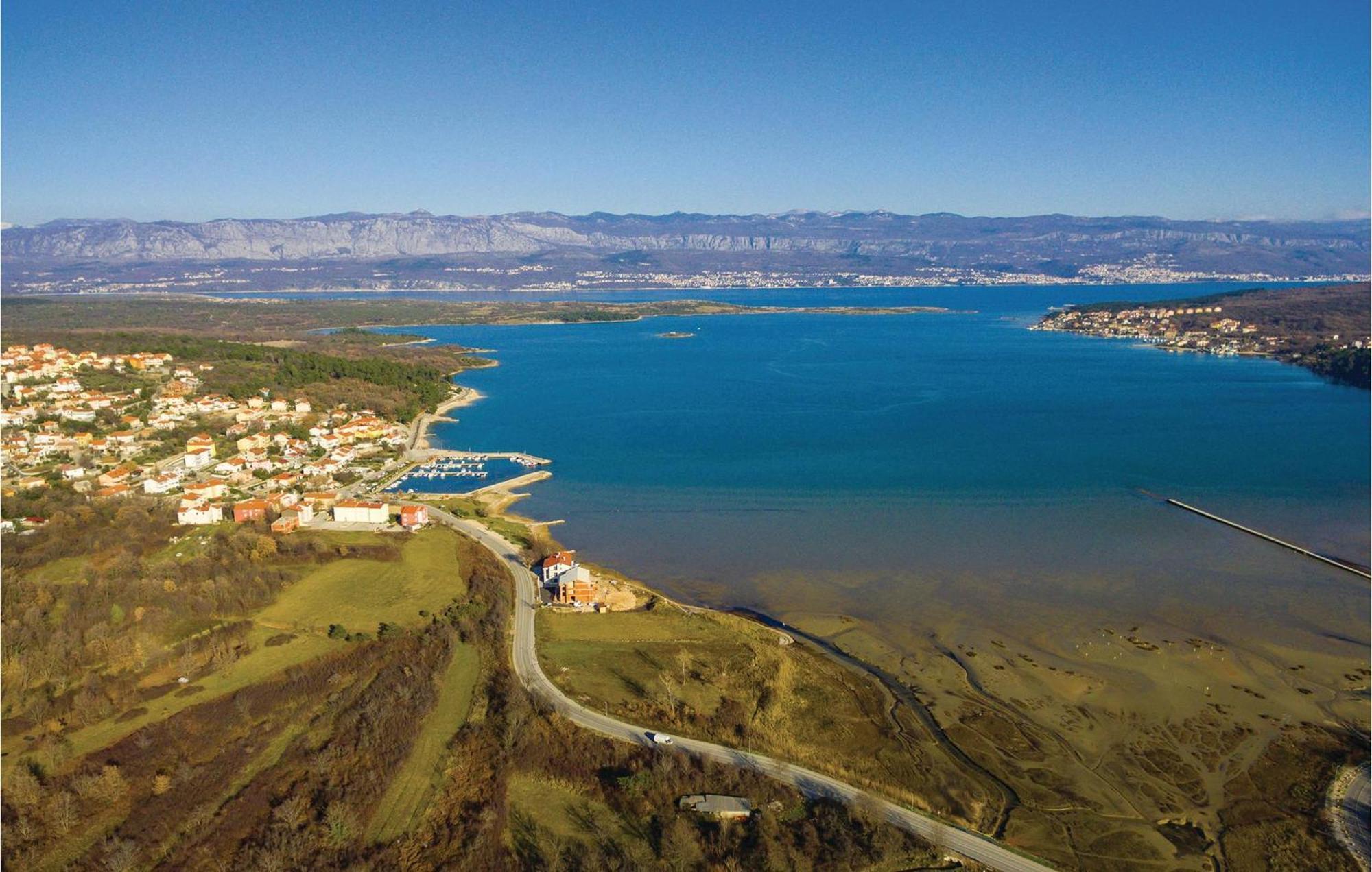 Gorgeous Apartment In Cizici With House Sea View Exterior foto