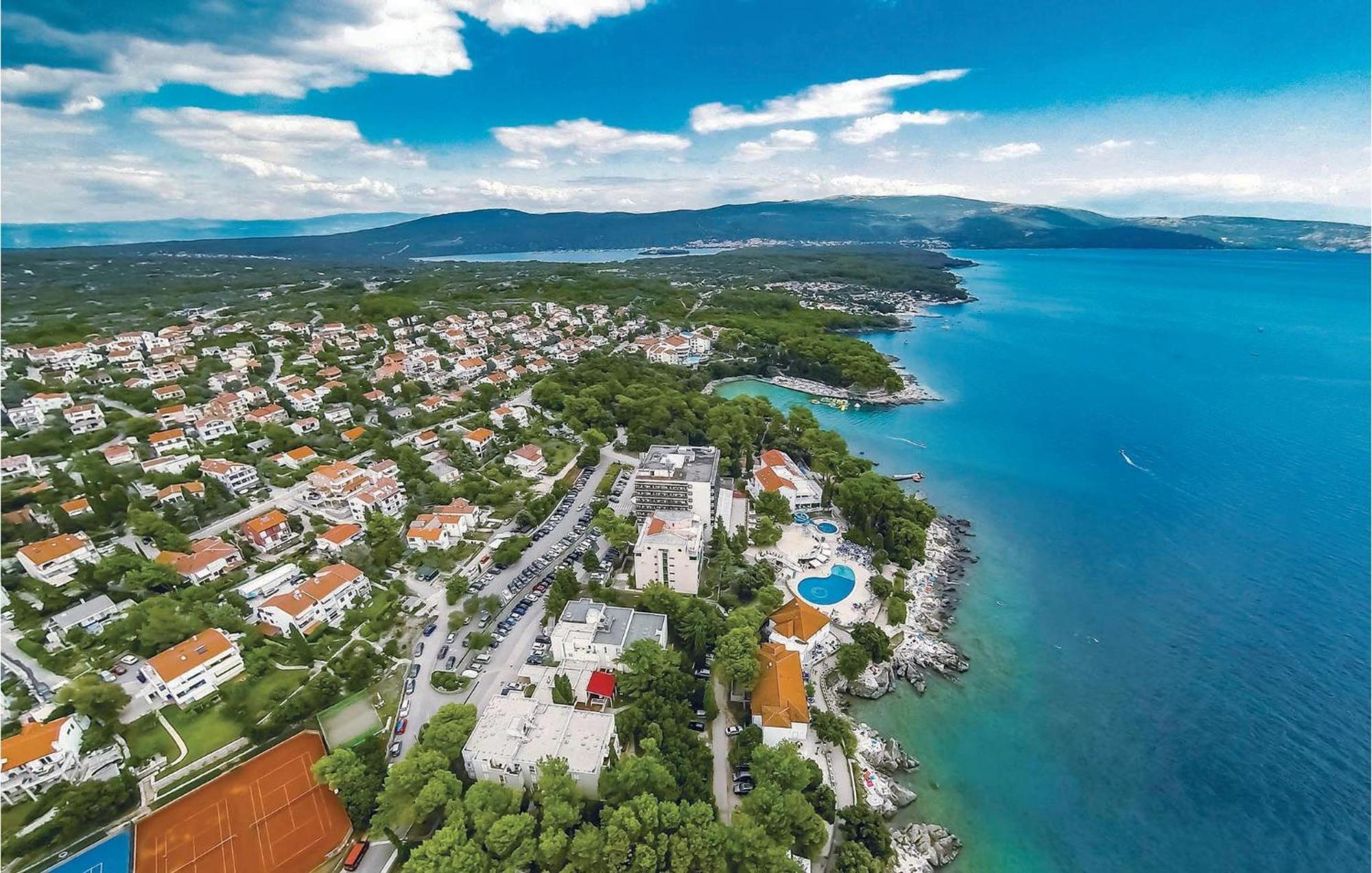 Gorgeous Apartment In Cizici With House Sea View Exterior foto